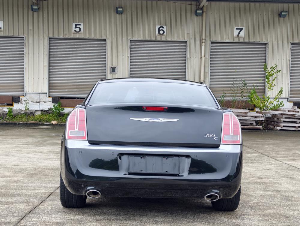 Chrysler Chrysler 300C (Import)