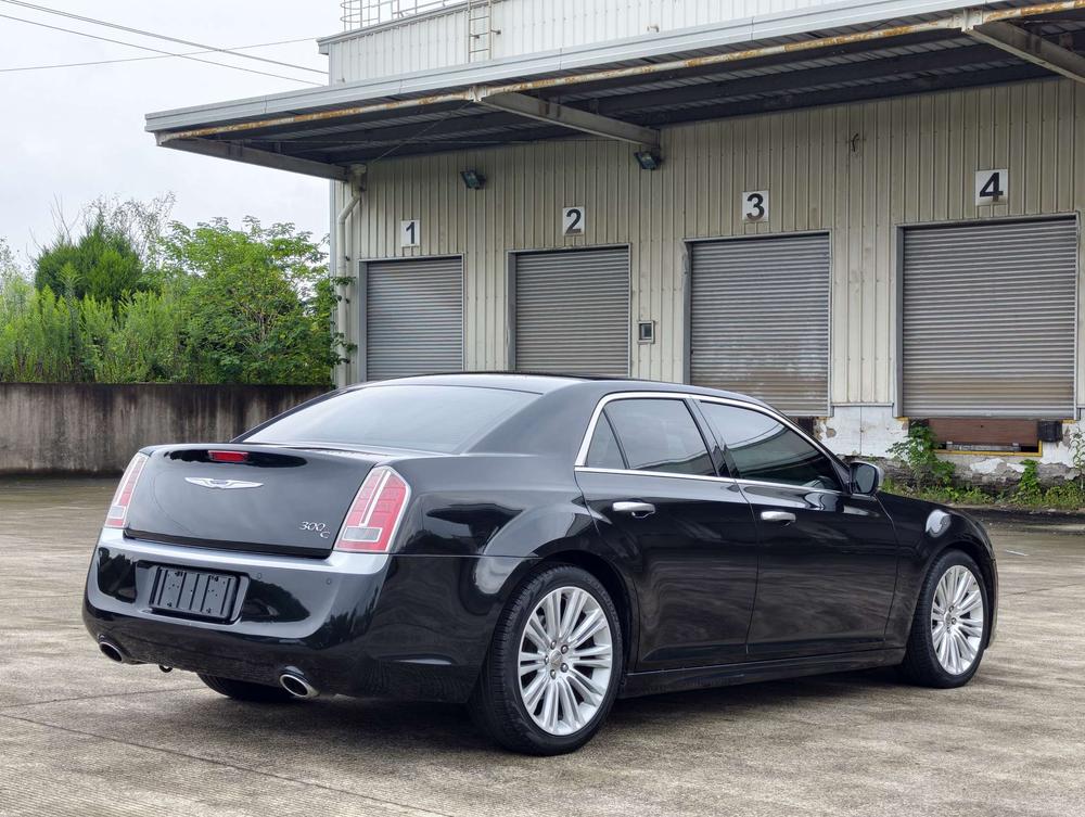 Chrysler Chrysler 300C (Import)