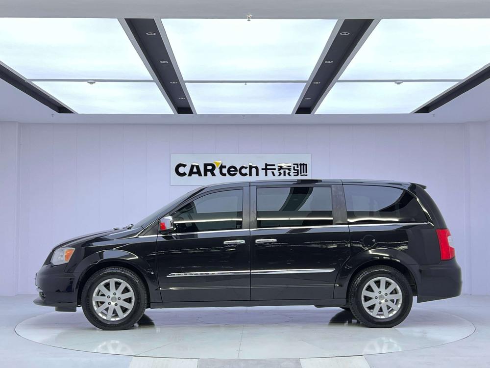Chrysler Grand Voyager (Import)