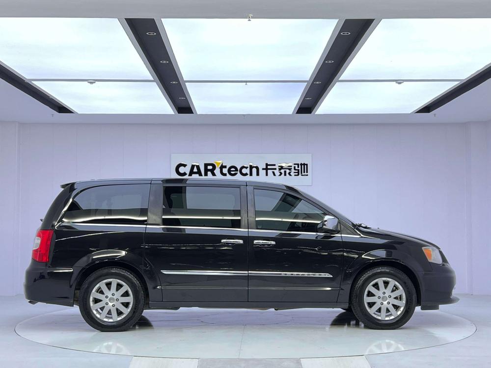 Chrysler Grand Voyager (Import)
