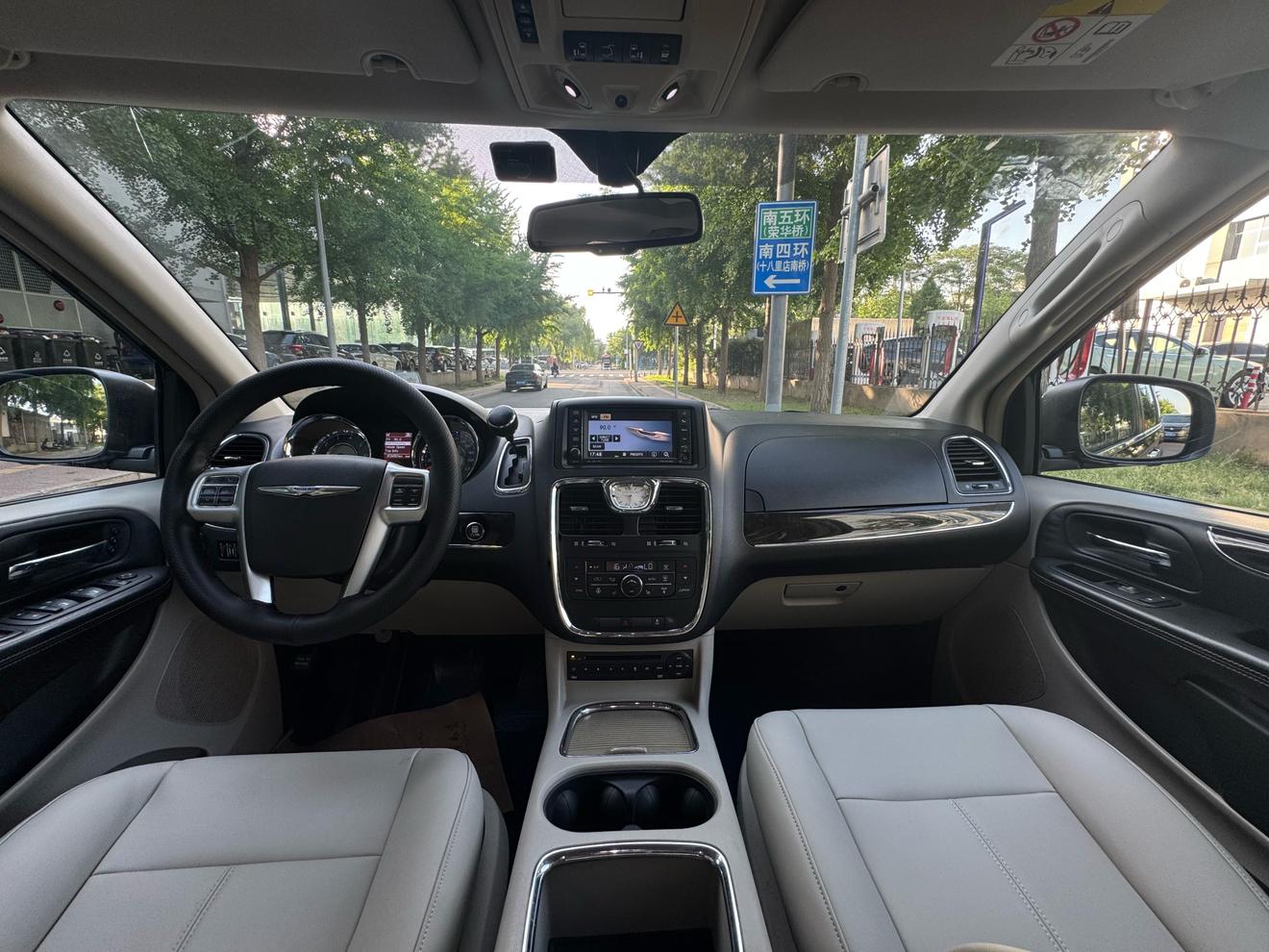 Chrysler Grand Voyager (Import)