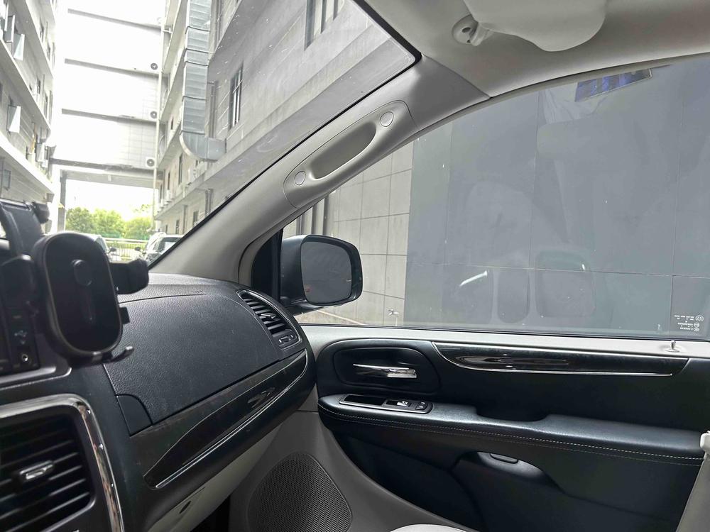 Chrysler Grand Voyager (Import)