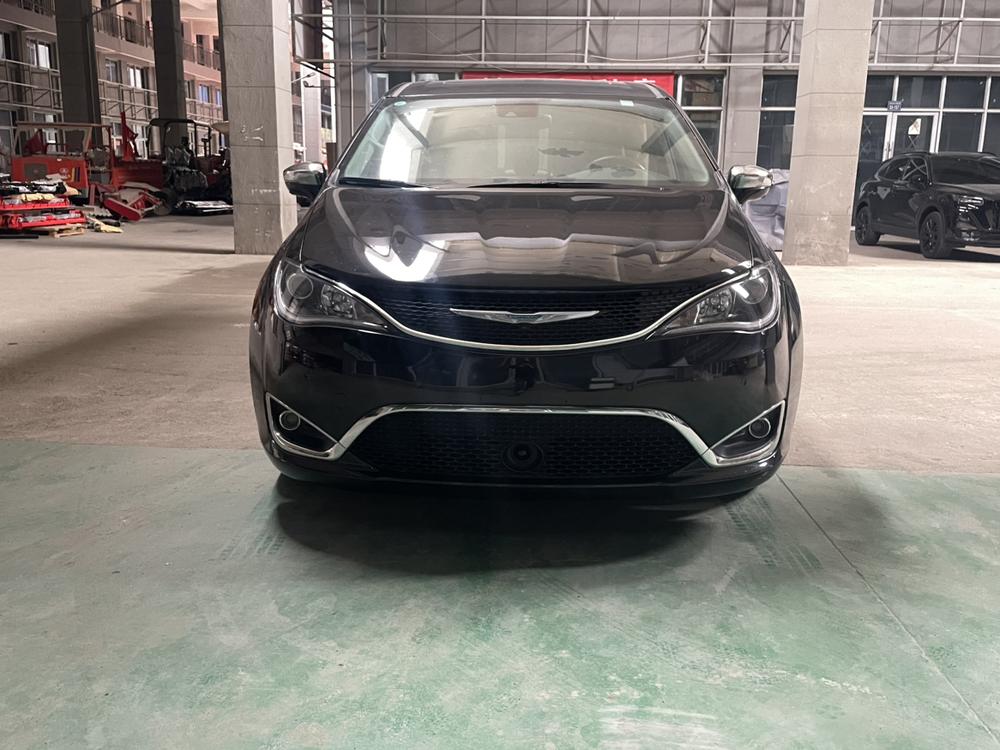 Chrysler Grand Voyager PHEV (Import)