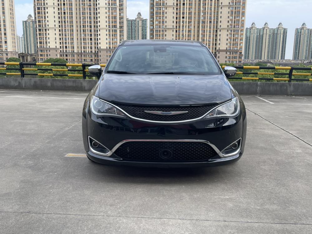 Chrysler Grand Voyager PHEV (Import)
