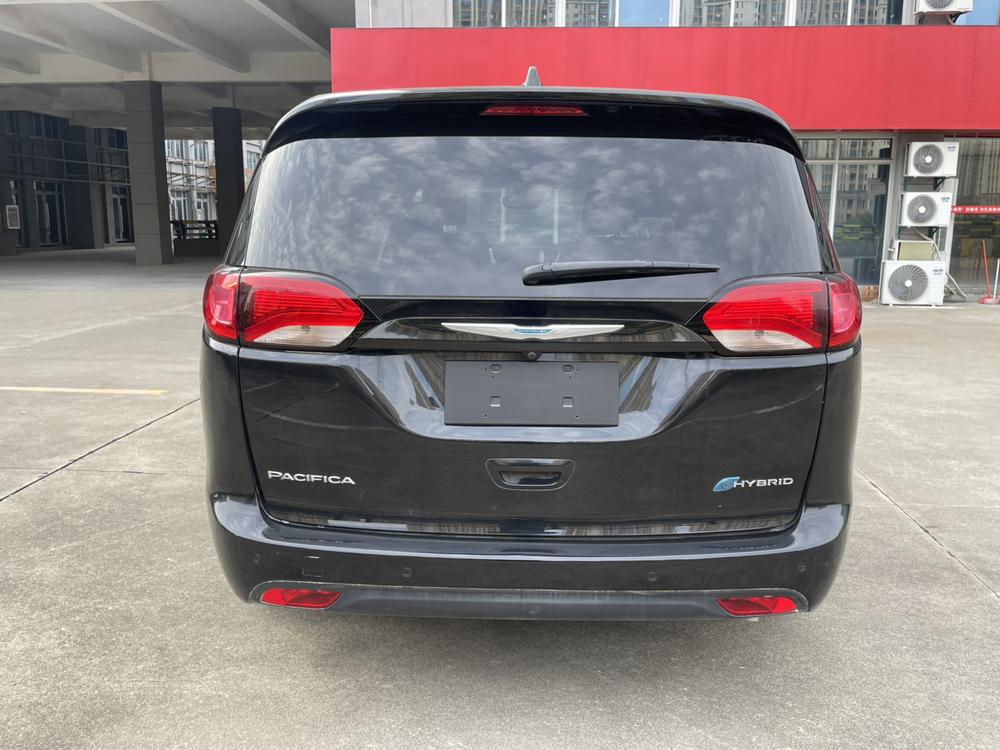 Chrysler Grand Voyager PHEV (Import)