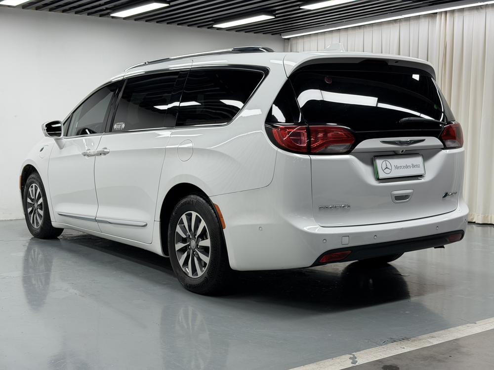 Chrysler Grand Voyager PHEV (Import)
