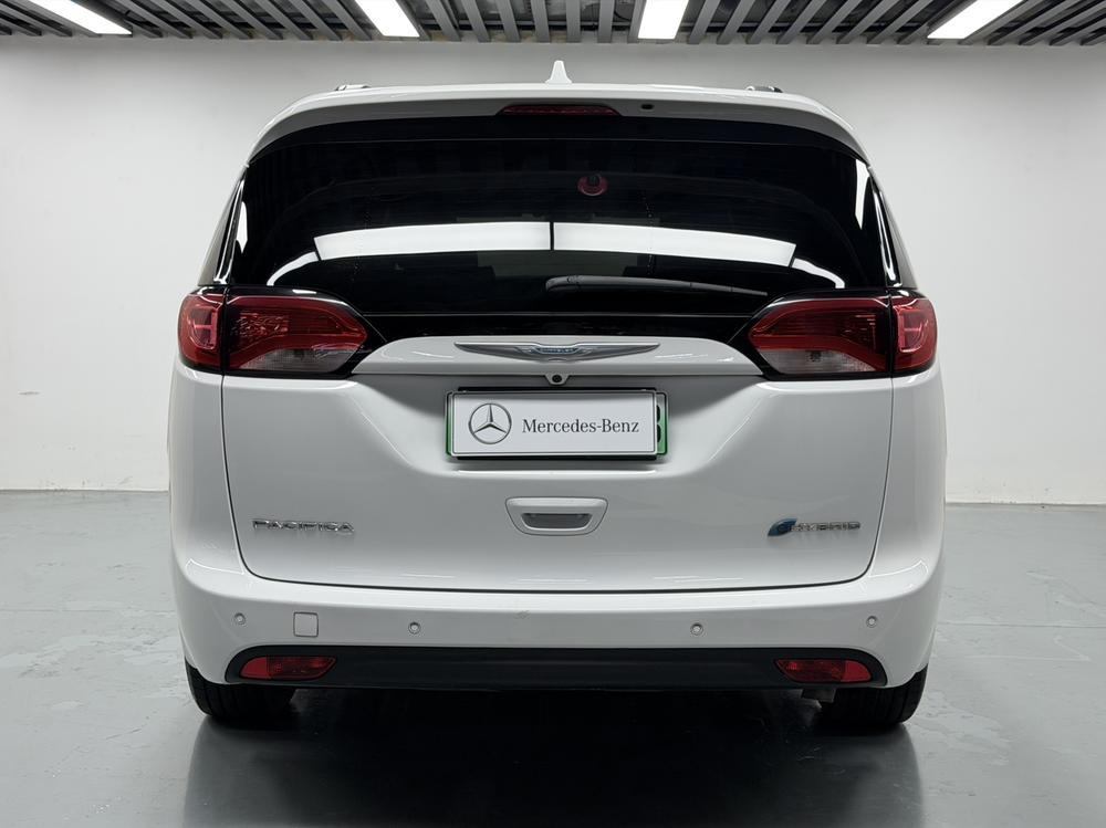 Chrysler Grand Voyager PHEV (Import)