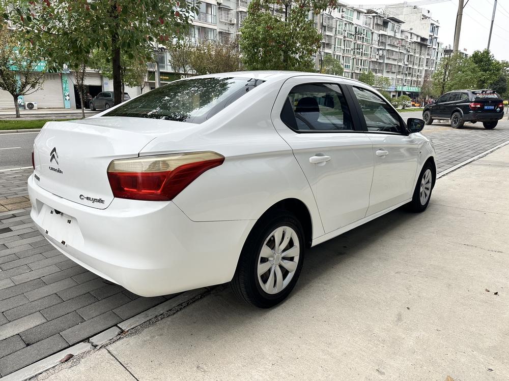 Citroen Elysee