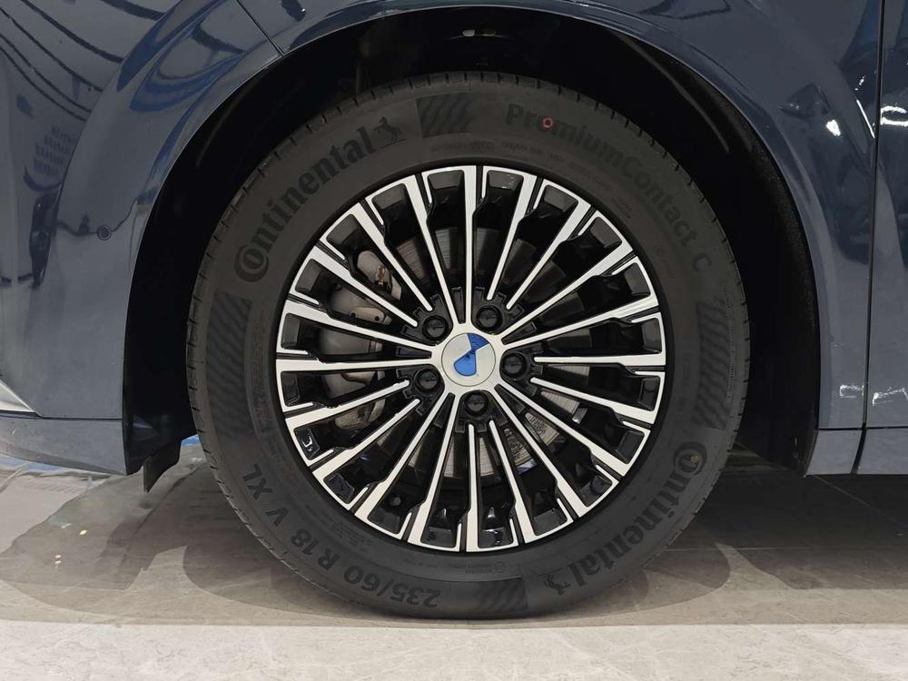 Denza Denza D9 DM