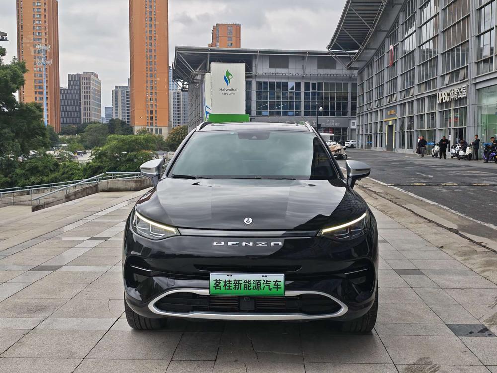 Denza Denza X PHEV