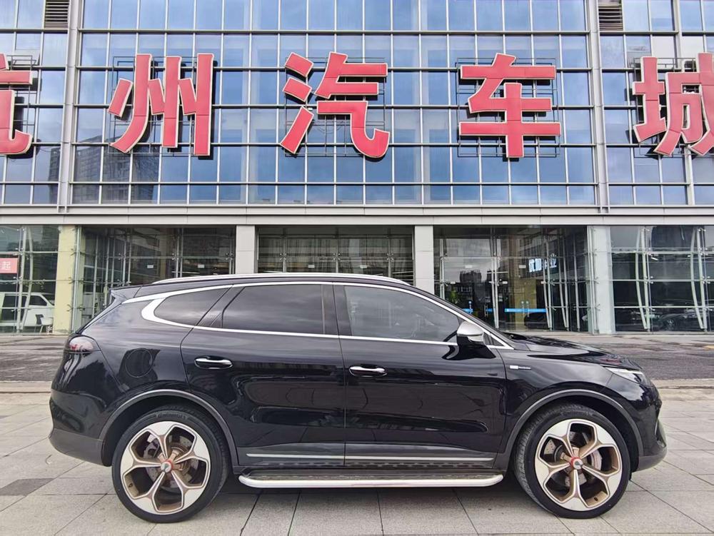 Denza Denza X PHEV