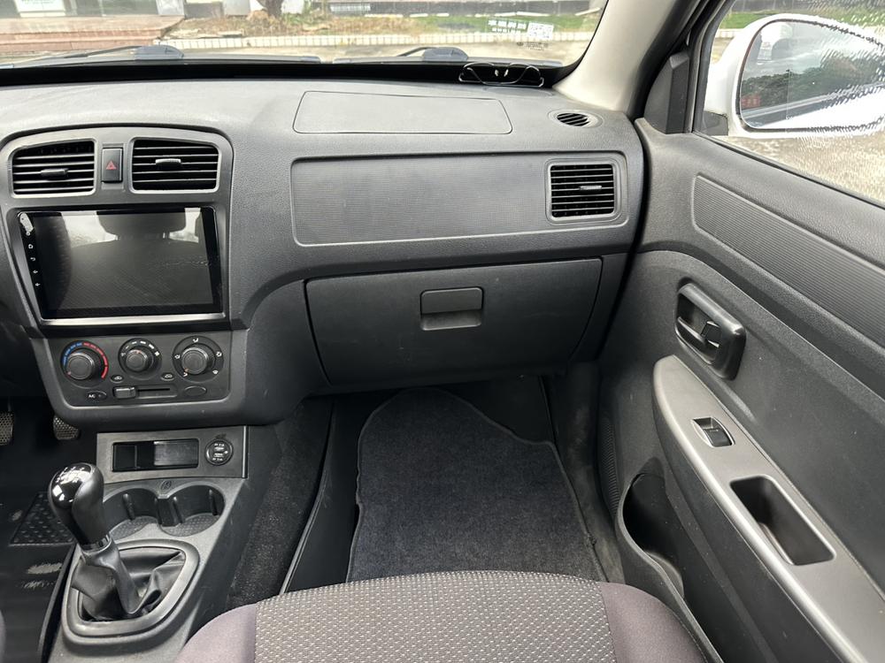 Dongfeng Fengguang Fengon 330