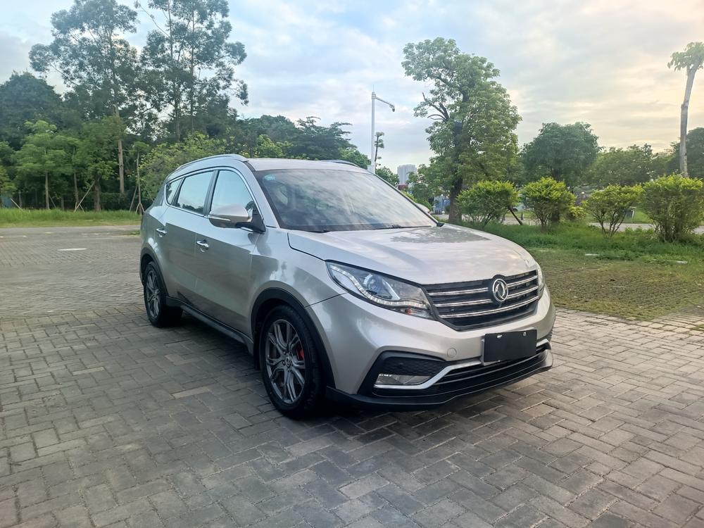 Dongfeng Fengguang Fengon 580