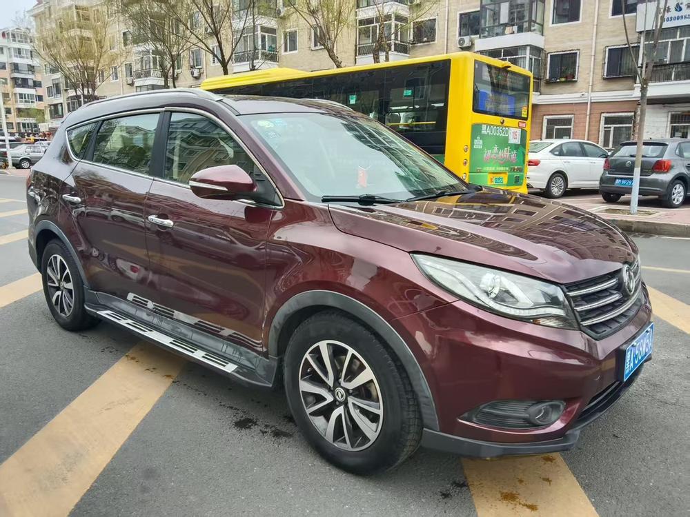 Dongfeng Fengguang Fengon 580