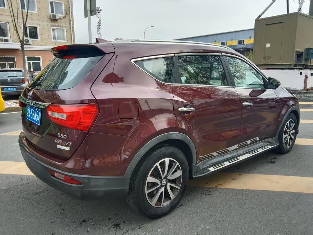 Dongfeng Fengguang Fengon 580