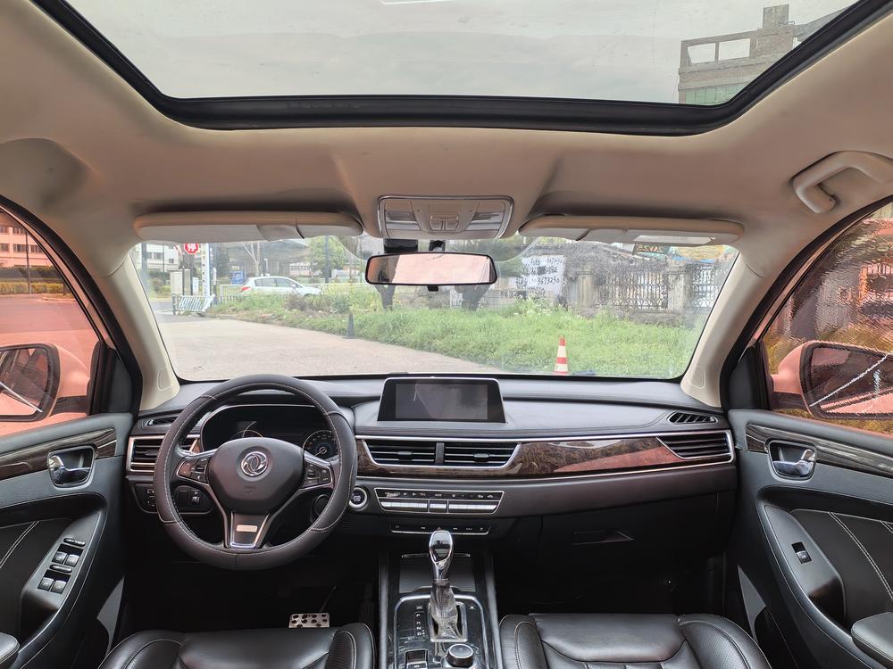 Dongfeng Fengguang Fengon 580