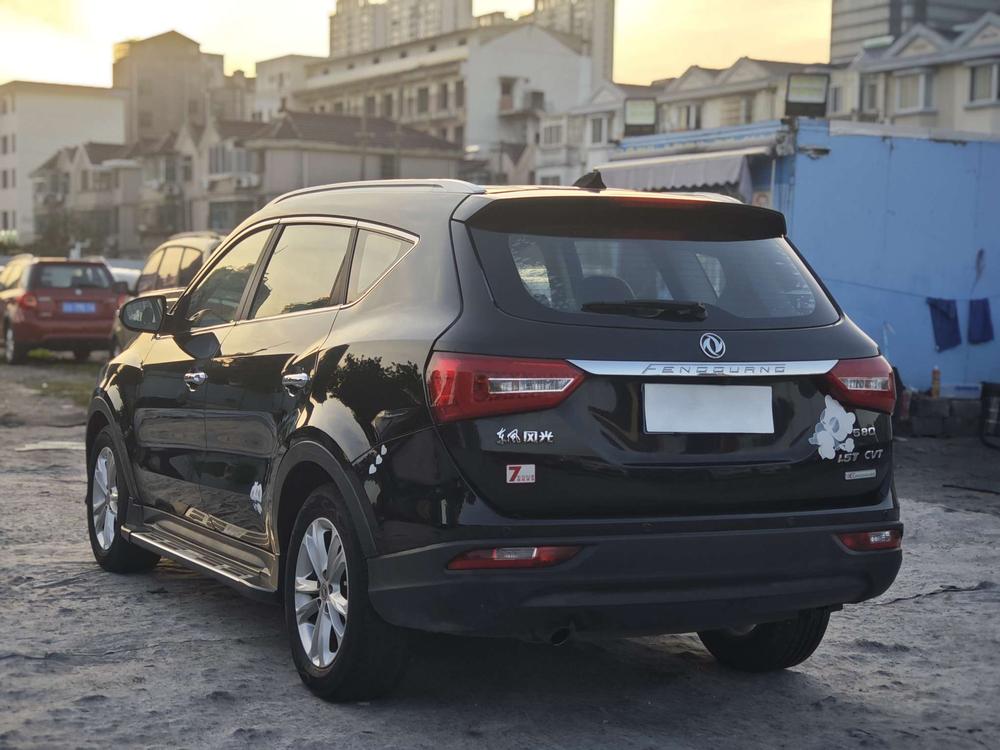 Dongfeng Fengguang Fengon 580