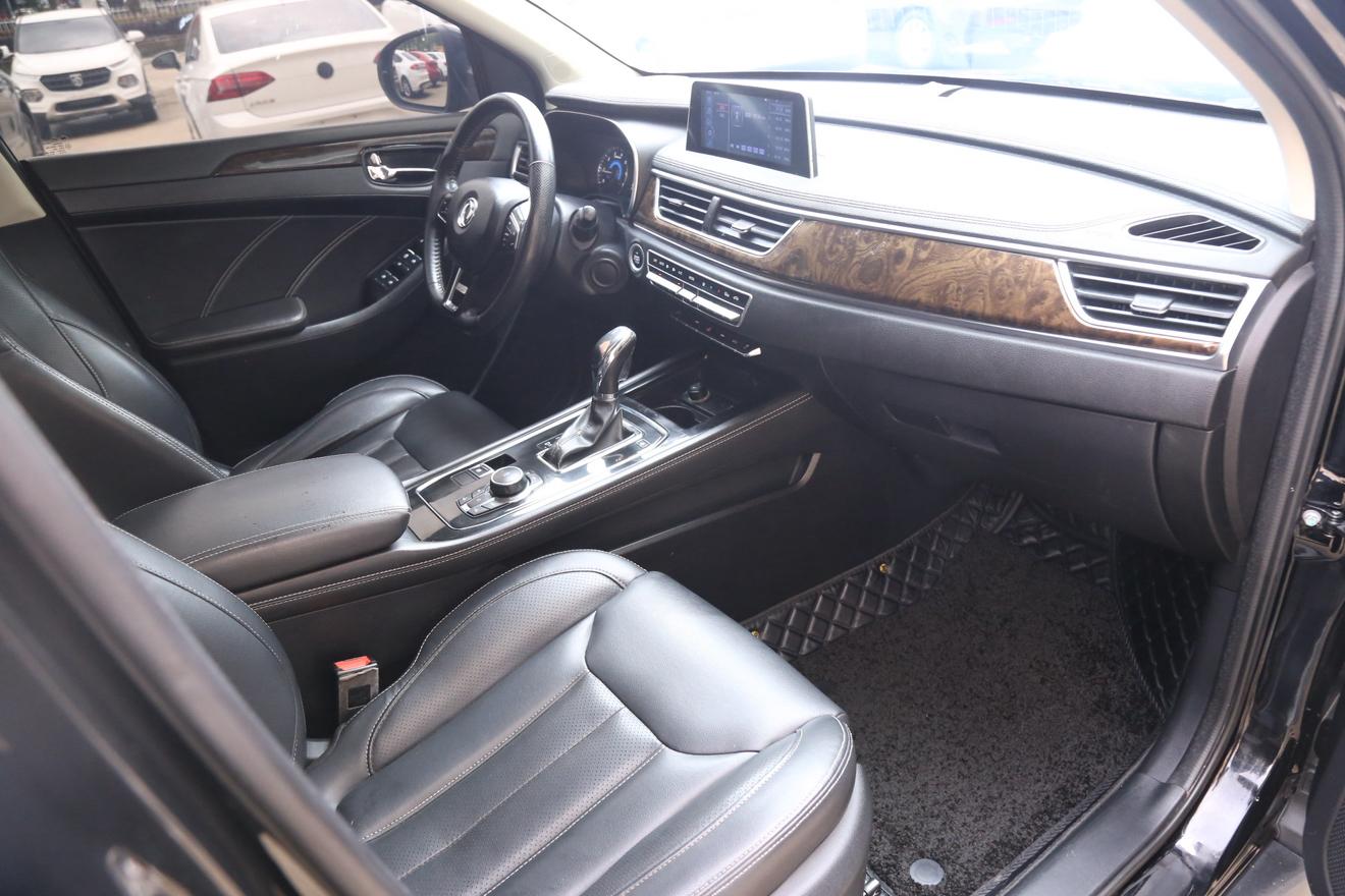 Dongfeng Fengguang Fengon 580