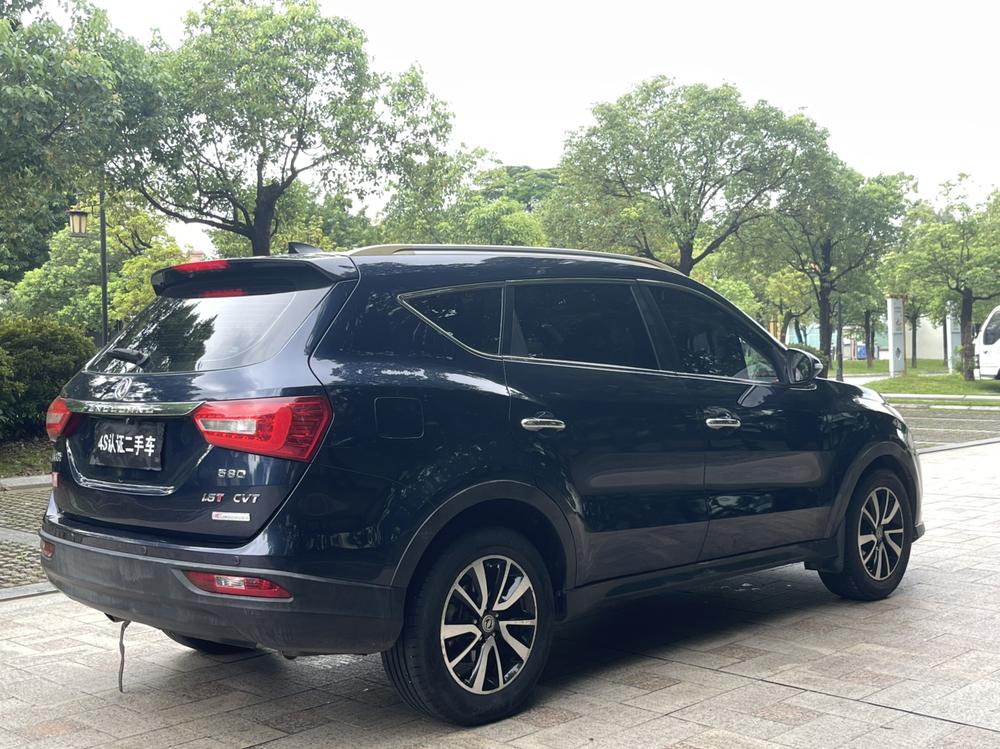 Dongfeng Fengguang Fengon 580