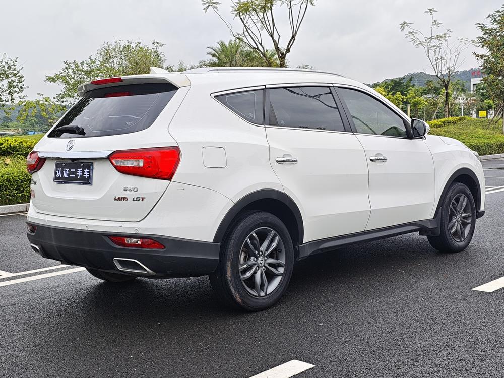 Dongfeng Fengguang Fengon 580