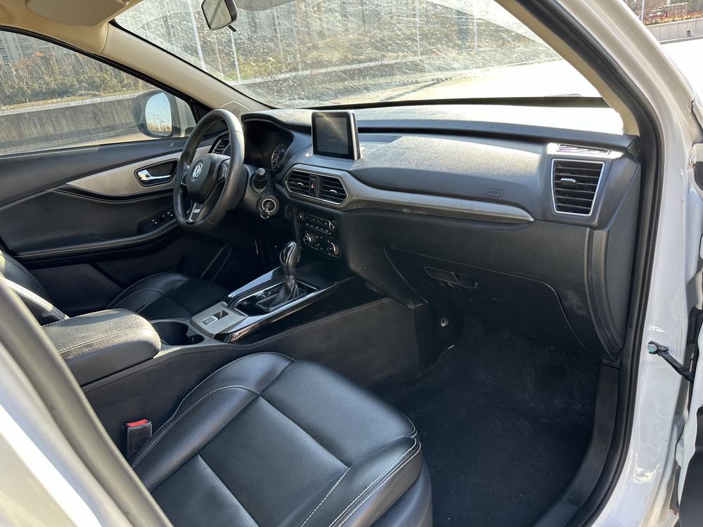 Dongfeng Fengguang Fengon S560
