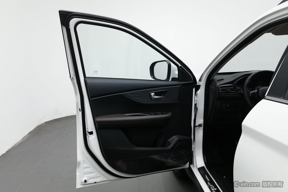 Dongfeng Fengguang Fengon S560