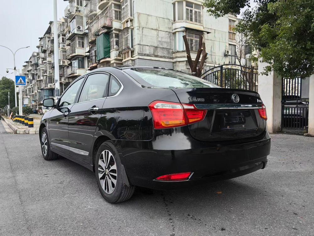 Dongfeng Fengshen Dongfeng Fengshen A60