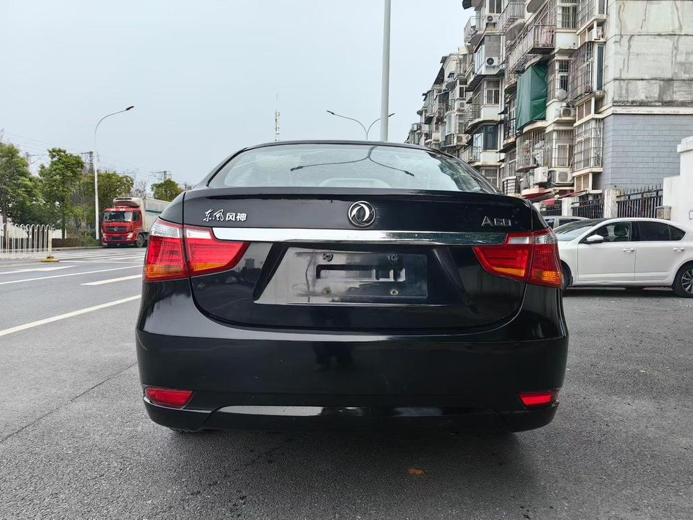 Dongfeng Fengshen Dongfeng Fengshen A60