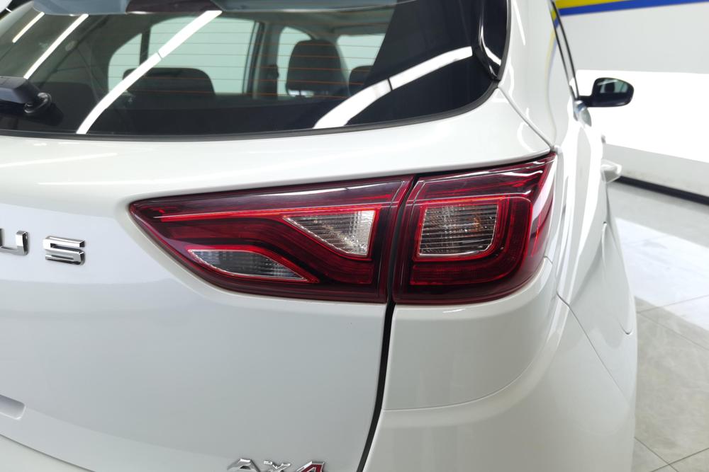 Dongfeng Fengshen Dongfeng Fengshen AX4