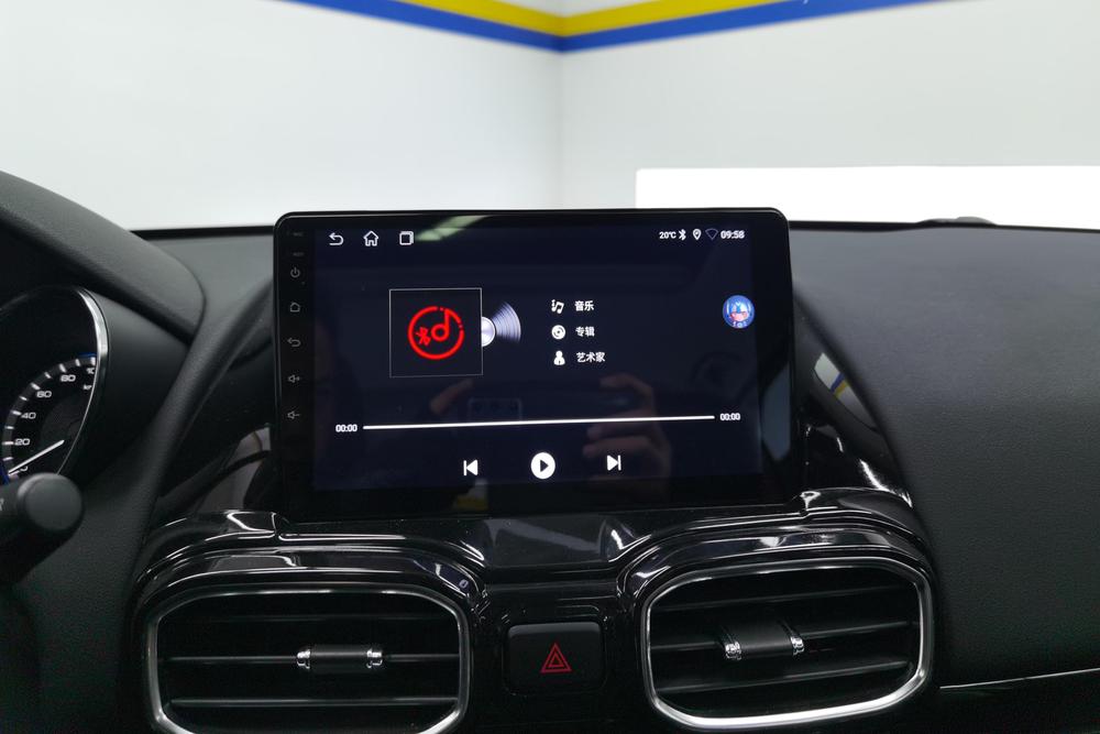 Dongfeng Fengshen Dongfeng Fengshen AX4