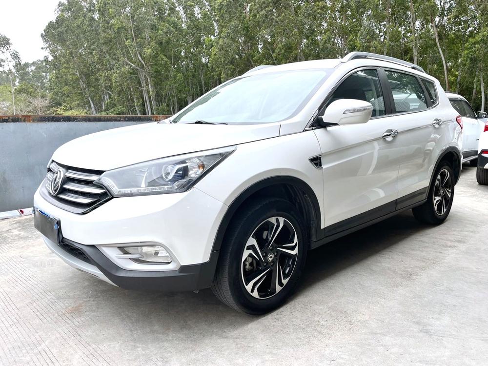 Dongfeng Fengshen Dongfeng Fengshen AX7