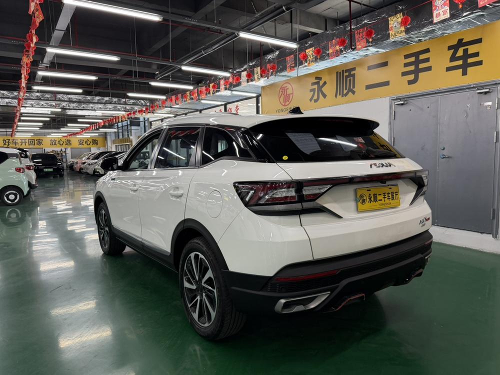 Dongfeng Fengshen Dongfeng Fengshen AX7