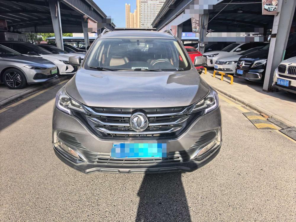 Dongfeng Fengshen Dongfeng Fengshen AX7