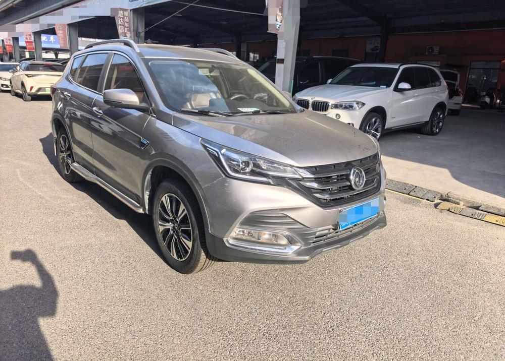 Dongfeng Fengshen Dongfeng Fengshen AX7