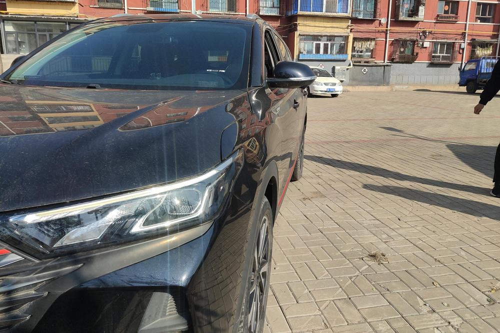 Dongfeng Fengshen Dongfeng Fengshen AX7