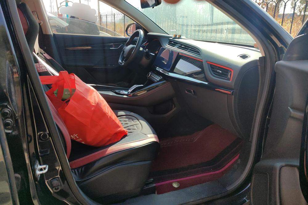 Dongfeng Fengshen Dongfeng Fengshen AX7