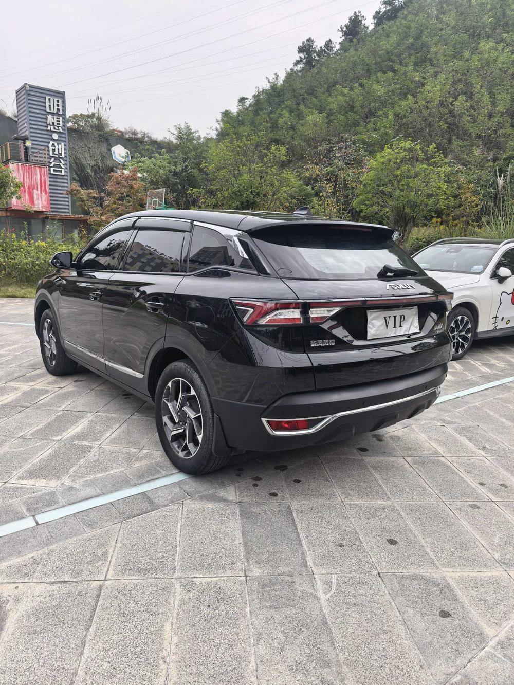 Dongfeng Fengshen Dongfeng Fengshen AX7