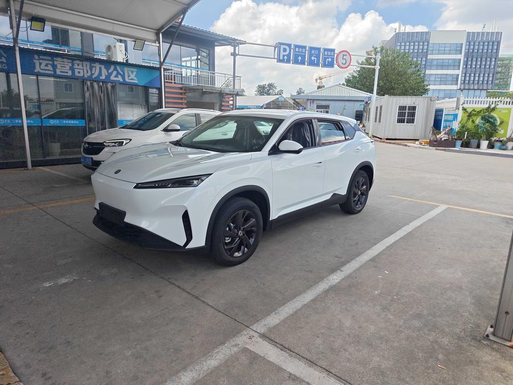 Dongfeng Fengshen Fengshen L7 EV