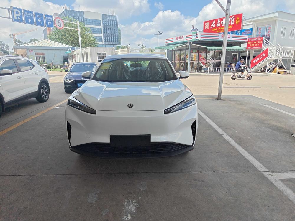 Dongfeng Fengshen Fengshen L7 EV