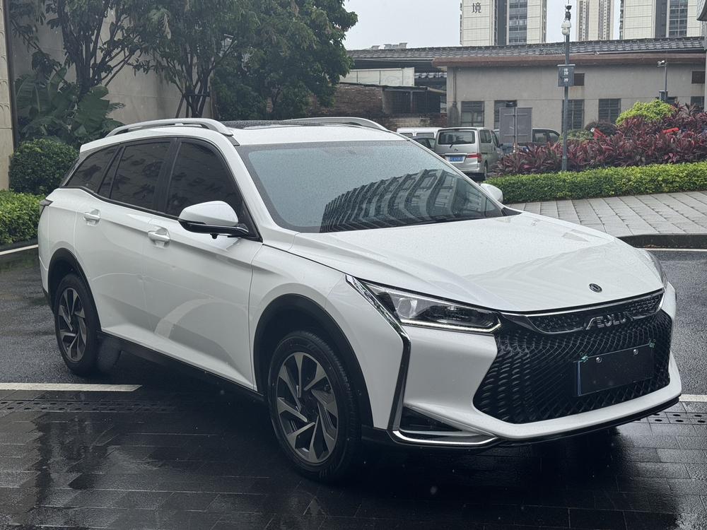Dongfeng Fengshen Yixuan GS