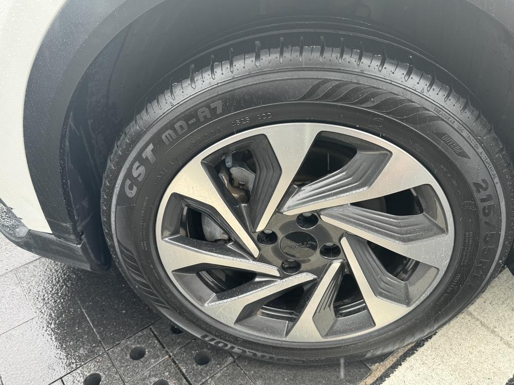 Dongfeng Fengshen Yixuan GS