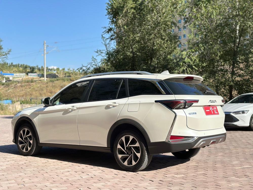 Dongfeng Fengshen Yixuan GS