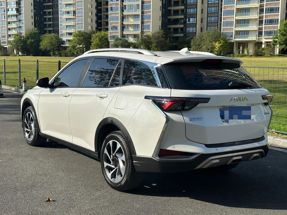 Dongfeng Fengshen Yixuan GS