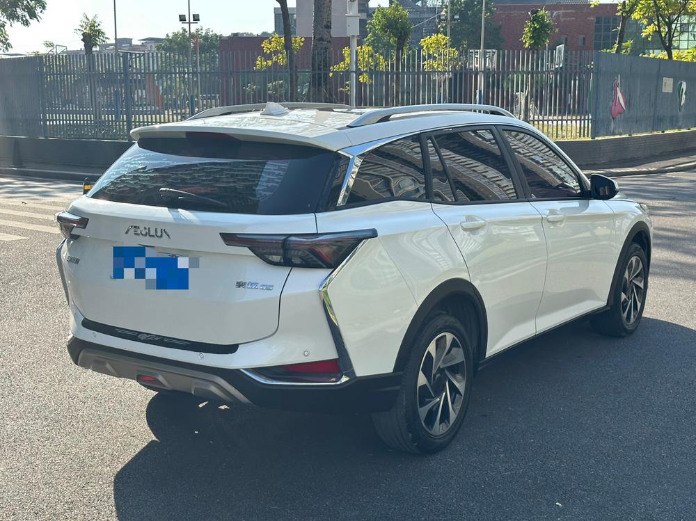 Dongfeng Fengshen Yixuan GS