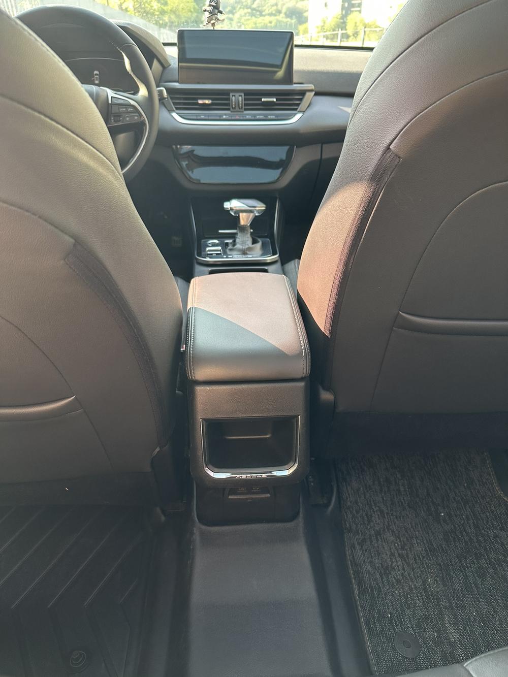 Dongfeng Fengshen Yixuan GS