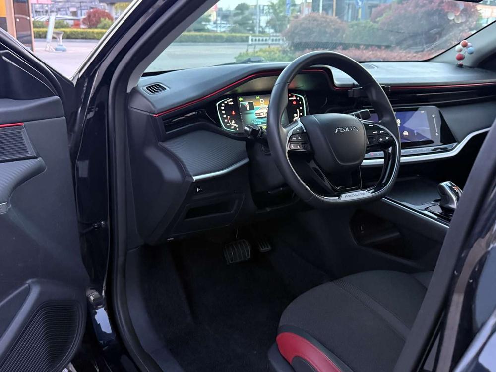 Dongfeng Fengshen Yixuan MAX