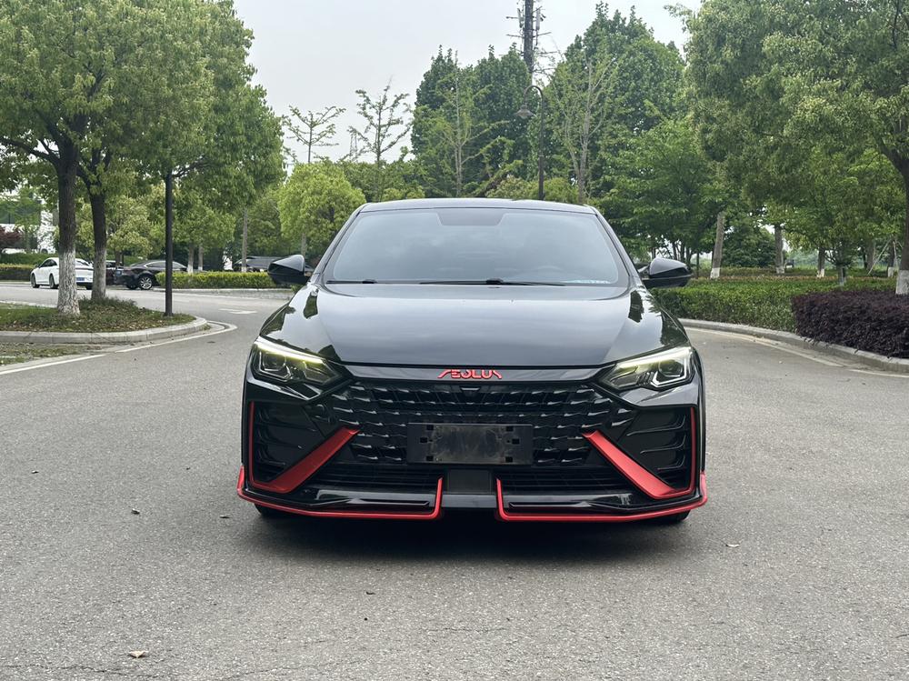 Dongfeng Fengshen Yixuan MAX