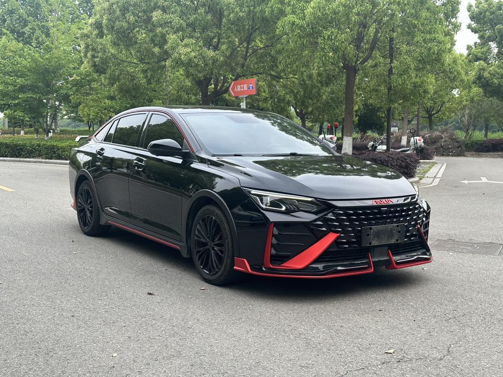 Dongfeng Fengshen Yixuan MAX