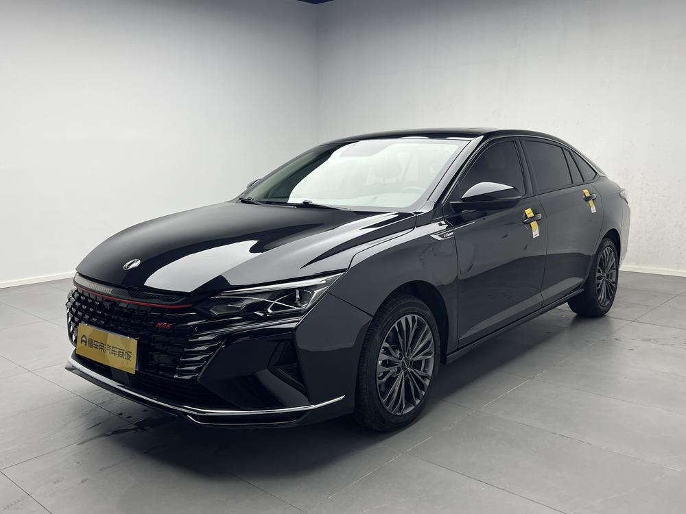 Dongfeng Fengshen Yixuan MAX