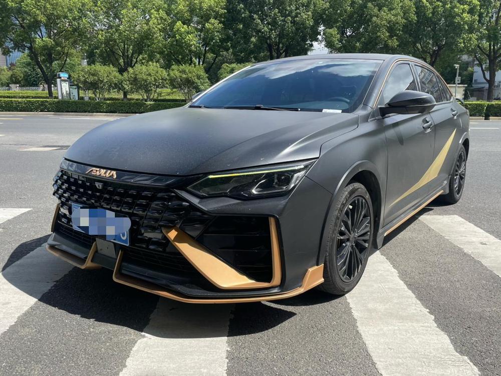 Dongfeng Fengshen Yixuan MAX